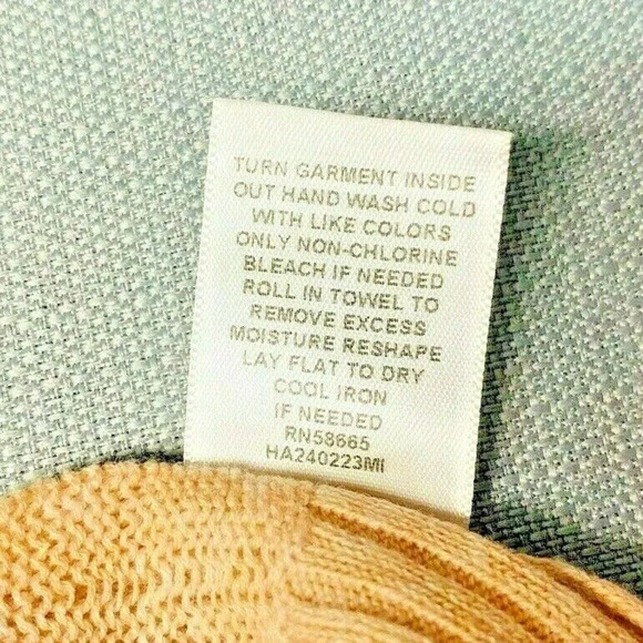 HALOGEN Women Short Sleeve Cardigan Asymmetrical Hem Casual Sweater Size Small - Picture 11 of 11